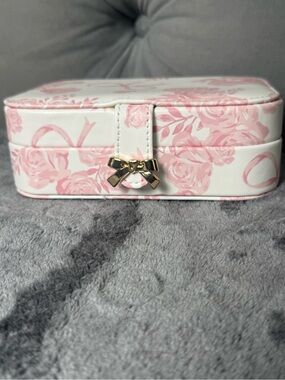 Taylor Madison Designs Jewelry Box/Case/Storage